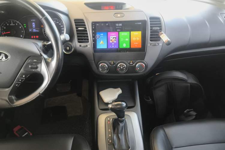 Used Kia K3 2015 1.6L Automatic GLS Audio And AC Panel
