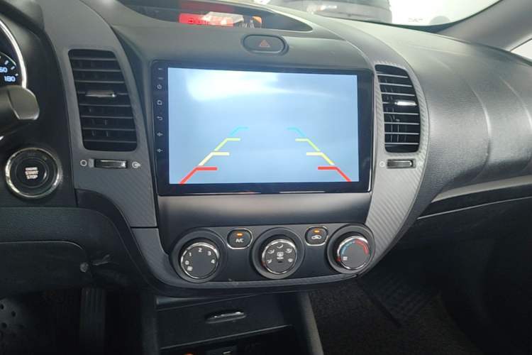 Used Kia K3 2015 1.6L Automatic GLS Audio And AC Panel