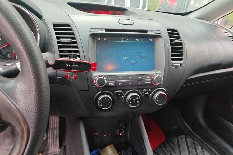 Used Kia K3 2015 1.6L Manual GL Audio And AC Panel