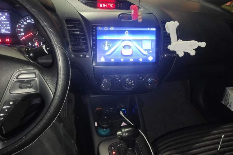 Used Kia K3 2015 1.6L Automatic GL Audio And AC Panel