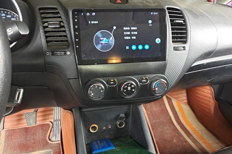 Used Kia K3 2015 1.6L Manual GL Audio And AC Panel