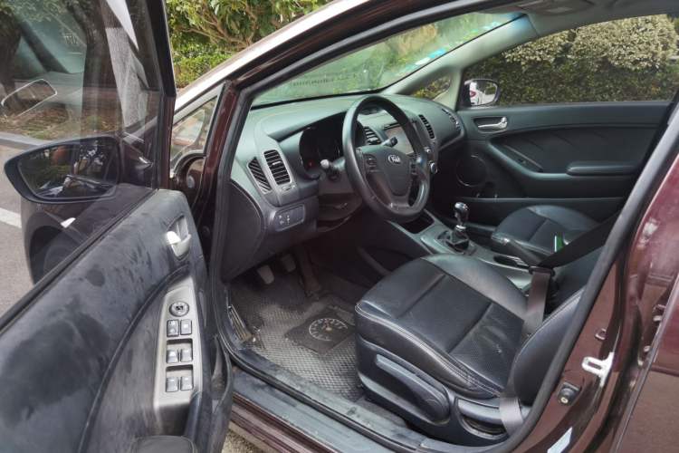 Used Kia K3 2015 1.6L Manual GLS Driver Seat