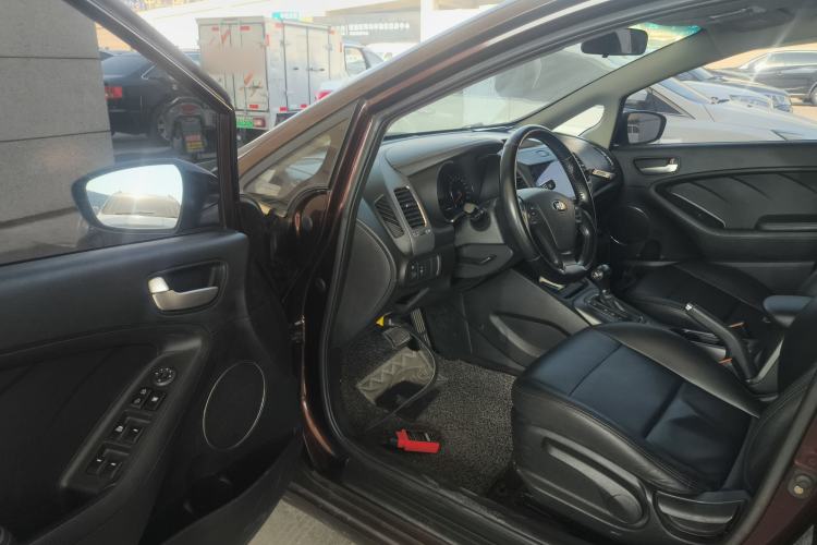 Used Kia K3 2015 1.6L Automatic GLS Driver Seat