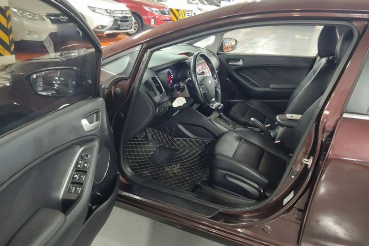 Used Kia K3 2015 1.6L Automatic GLS Driver Seat