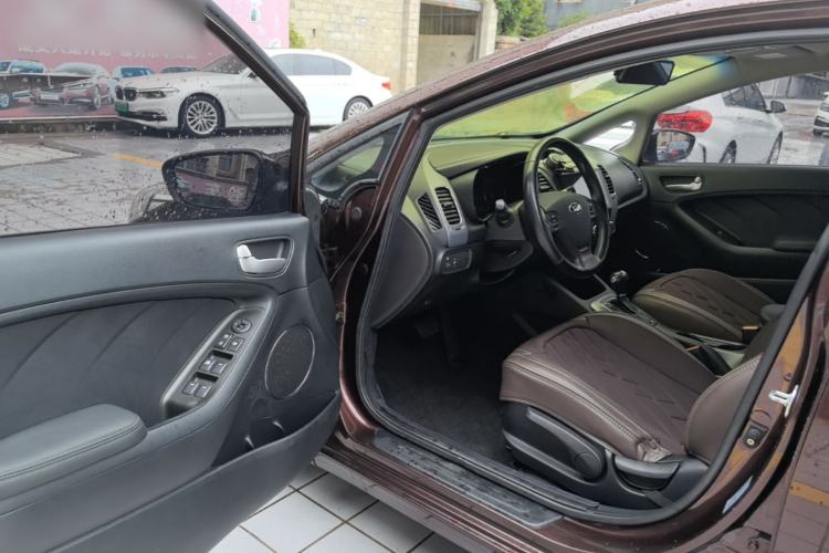 Used Kia K3 2015 1.6L Automatic GLS Driver Seat