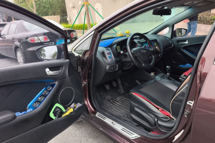 Used Kia K3 2015 1.6L Manual GLS Driver Seat