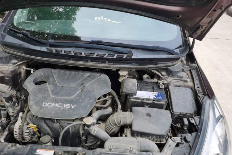 Used Kia K3 2015 1.6L Automatic GLS Engine Bay Left