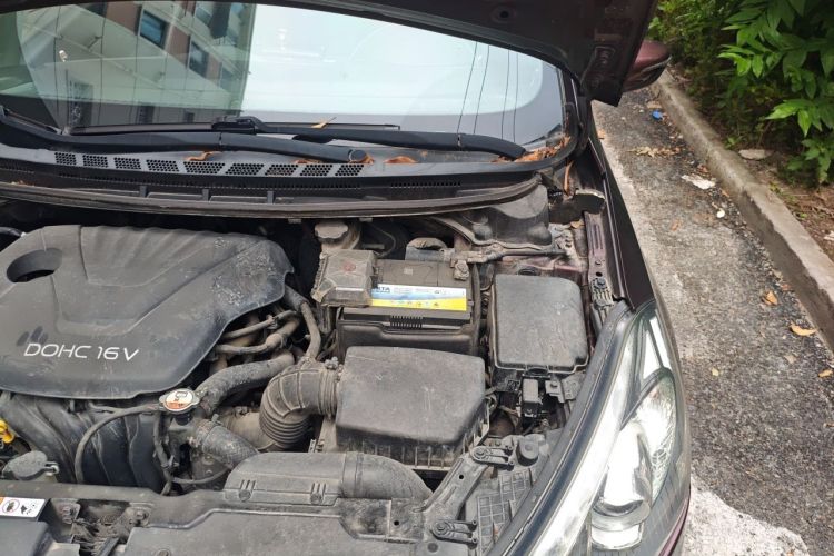 Used Kia K3 2015 1.6L Automatic Premium Engine Bay Left