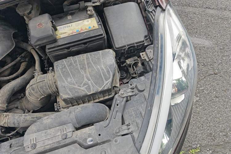 Used Kia K3 2015 1.6L Manual GL Engine Bay Left