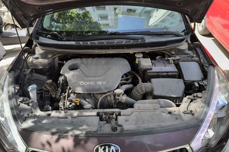 Used Kia K3 2015 1.6L Manual GLS Engine Bay