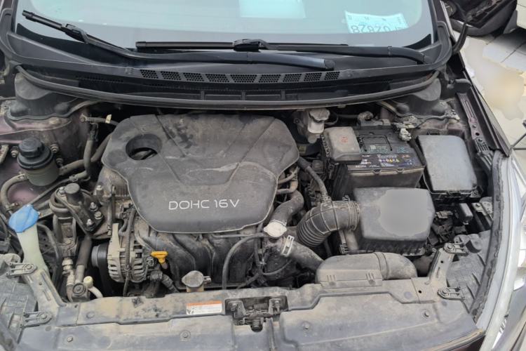 Used Kia K3 2015 1.6L Manual GL Engine Bay