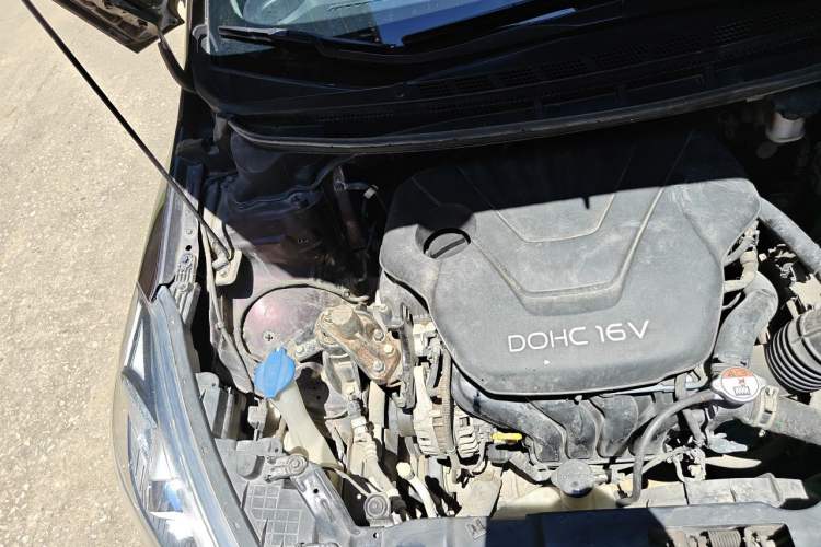 Used Kia K3 2015 1.6L Automatic DLX Engine Bay Right