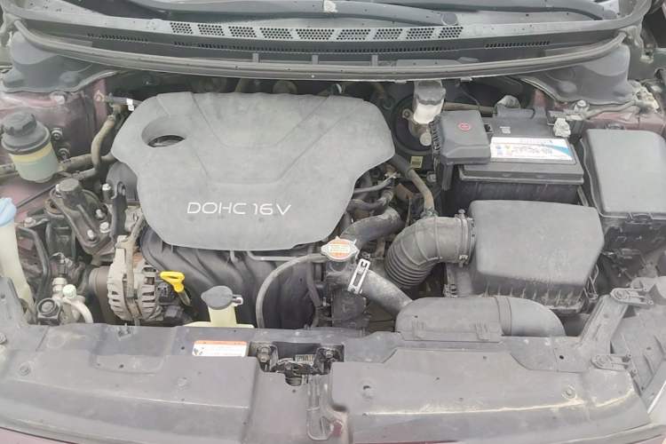 Used Kia K3 2015 1.6L Manual GL Engine Bay