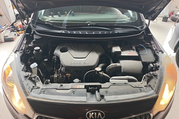 Used Kia K3 2015 1.6L Manual GL Engine Bay