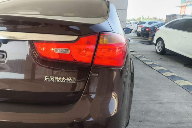 Used Kia K3 2015 1.6L Automatic GLS Exterior 3