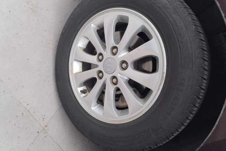 Used Kia K3 2015 1.6L Manual GL Exterior 4