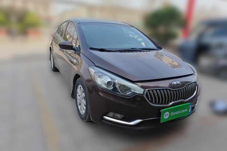 Used Kia K3 2015 1.6L Manual GL Front Right 45 Deg