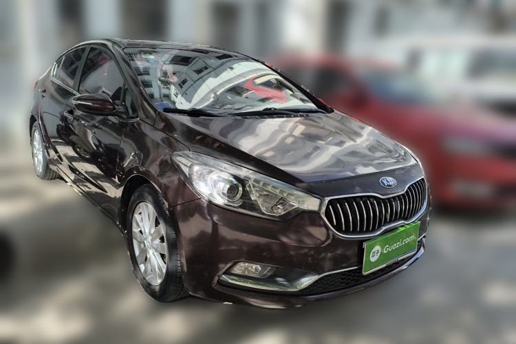 Used Kia K3 2015 1.6L Manual GLS Front Right 45 Deg