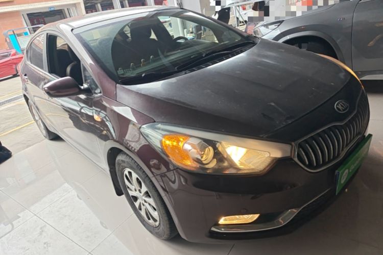 Used Kia K3 2015 1.6L Manual GL Front Right 45 Deg