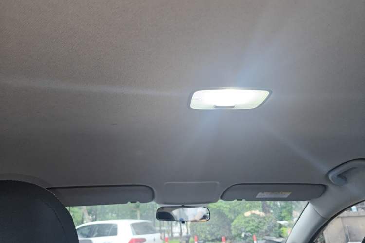 Used Kia K3 2015 1.6L Manual GL Headliner