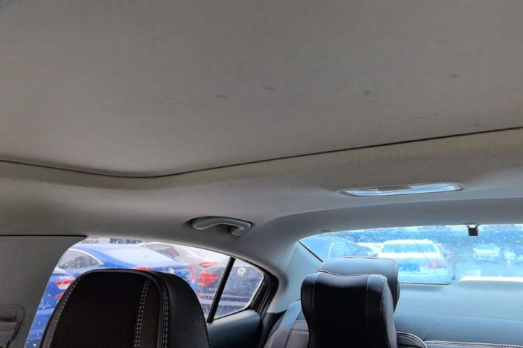 Used Kia K3 2015 1.6L Automatic GLS Headliner