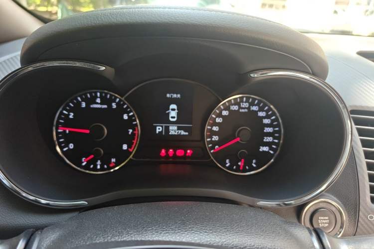 Used Kia K3 2015 1.6L Automatic DLX Instrument Cluster
