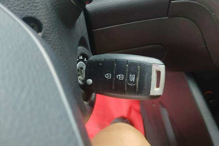 Used Kia K3 2015 1.6L Manual GL Interior 1
