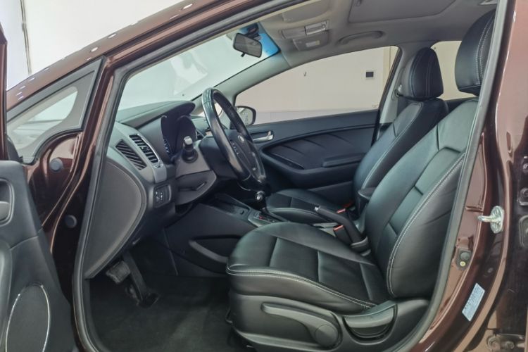 Used Kia K3 2015 1.6L Automatic GLS Interior 7