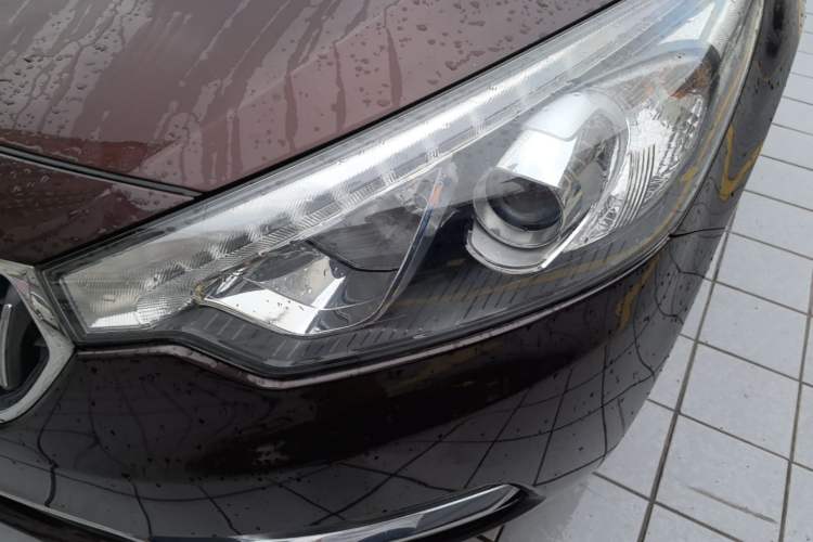 Used Kia K3 2015 1.6L Automatic GLS Left Front Headlight