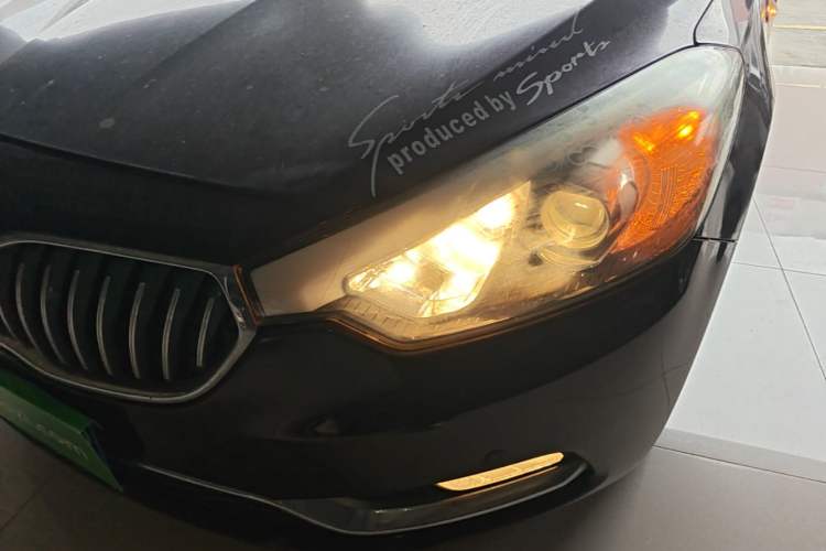 Used Kia K3 2015 1.6L Manual GL Left Front Headlight
