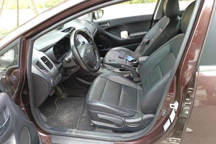 Used Kia K3 2015 1.6L Automatic DLX Left Front Seat
