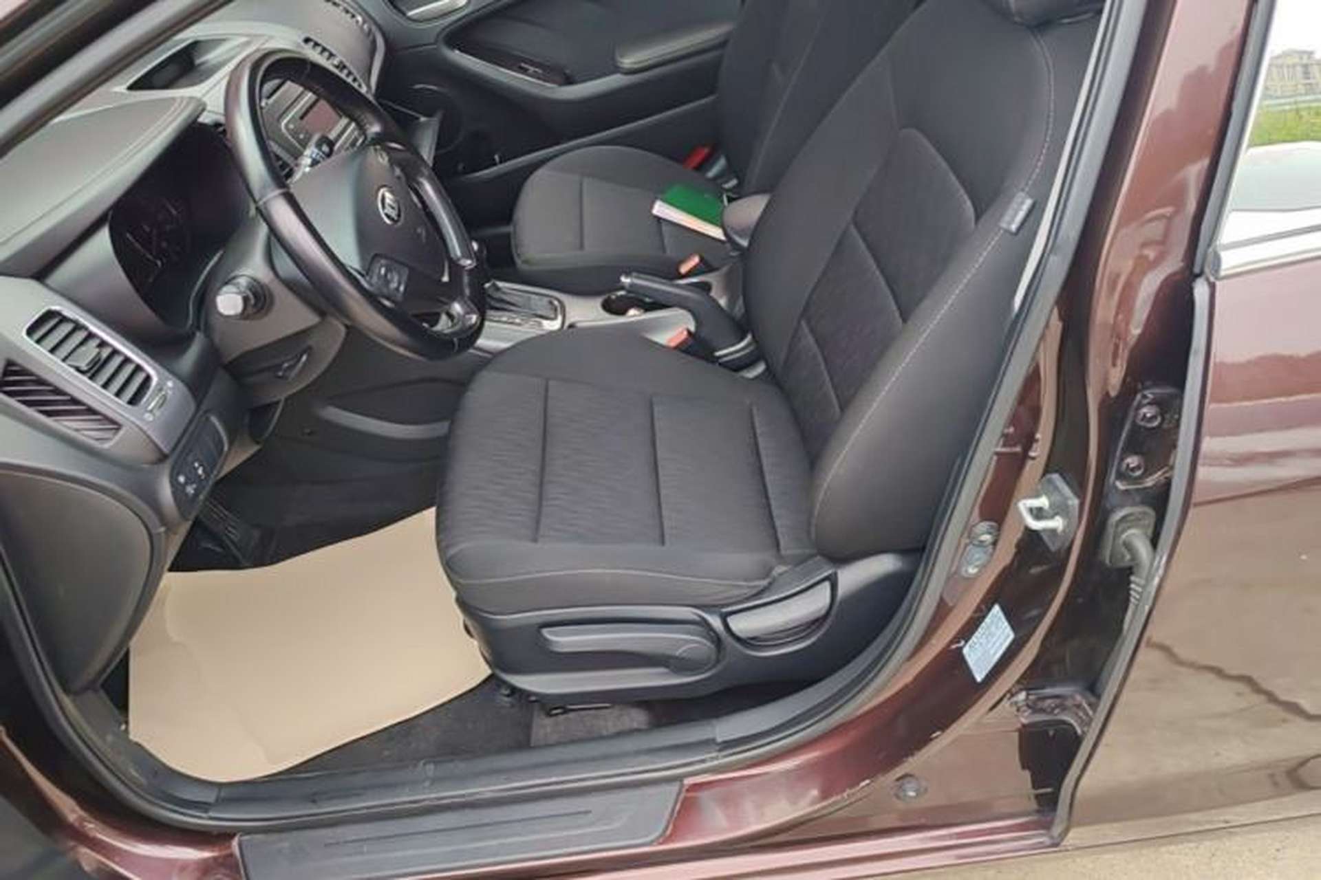 Used Kia K3 2015 1.6L Automatic GLS Left Front Seat