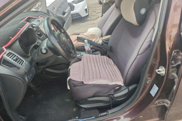 Used Kia K3 2015 1.6L Automatic GLS Left Front Seat