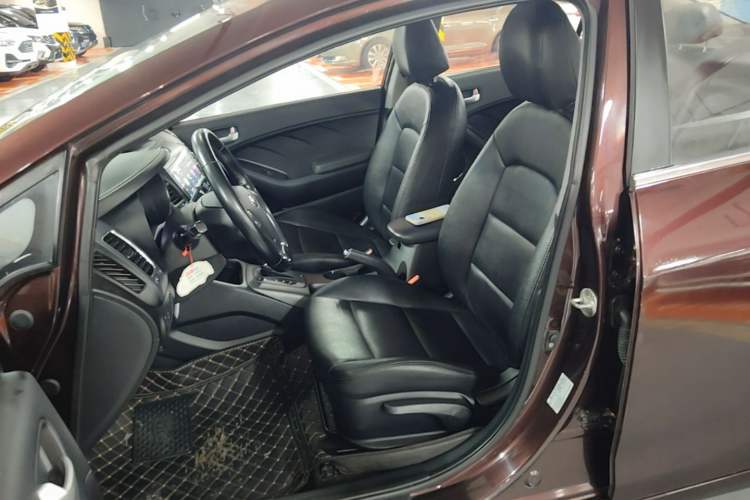 Used Kia K3 2015 1.6L Automatic GLS Left Front Seat