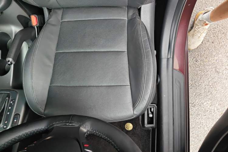 Used Kia K3 2015 1.6L Automatic GLS Left Front Seat