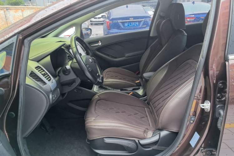 Used Kia K3 2015 1.6L Automatic GLS Left Front Seat