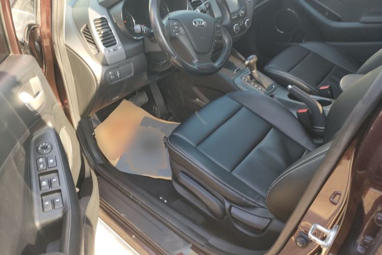 Used Kia K3 2015 1.6L Automatic GLS Left Front Seat