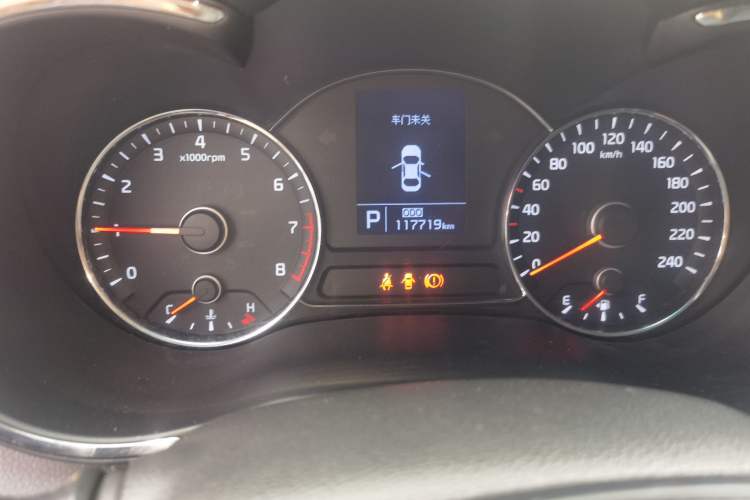 Used Kia K3 2015 1.6L Automatic GLS Odometer Close Up