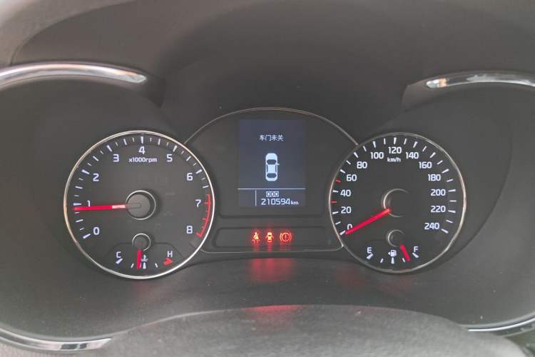 Used Kia K3 2015 1.6L Manual GLS Odometer Close Up