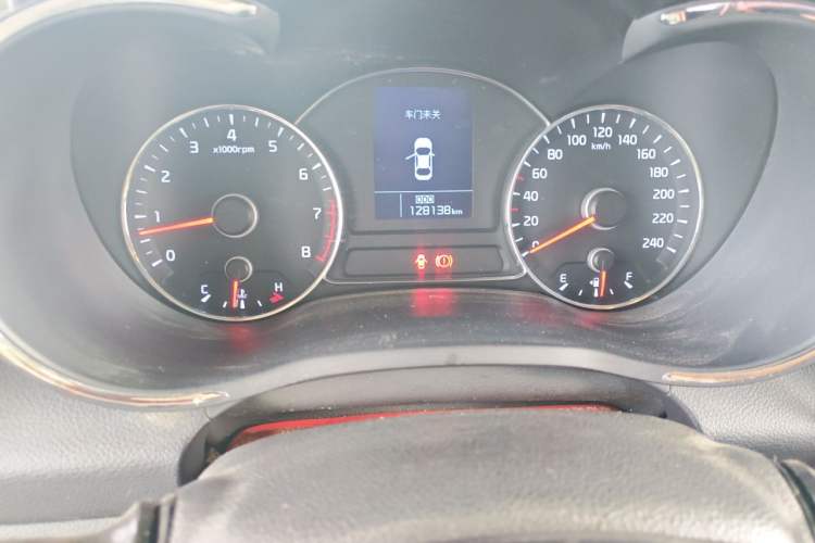 Used Kia K3 2015 1.6L Manual GLS Odometer Close Up