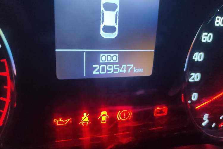 Used Kia K3 2015 1.6L Manual GLS Odometer Close Up
