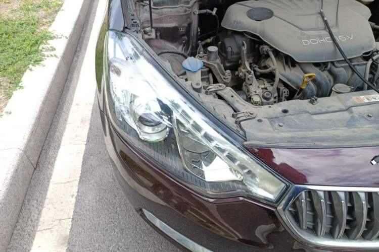 Used Kia K3 2015 1.6L Automatic DLX Right Front Headlight