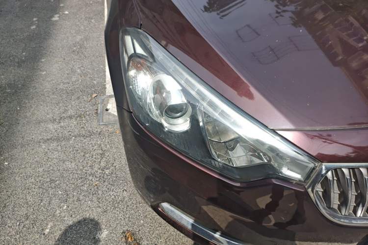 Used Kia K3 2015 1.6L Automatic Premium Right Front Headlight