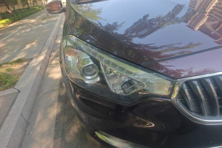 Used Kia K3 2015 1.6L Manual GLS Right Front Headlight