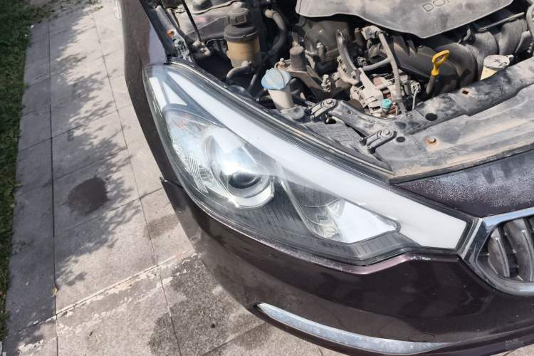 Used Kia K3 2015 1.6L Automatic GL Right Front Headlight
