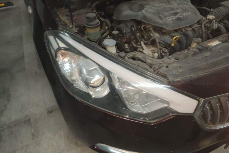 Used Kia K3 2015 1.6L Automatic GL Right Front Headlight