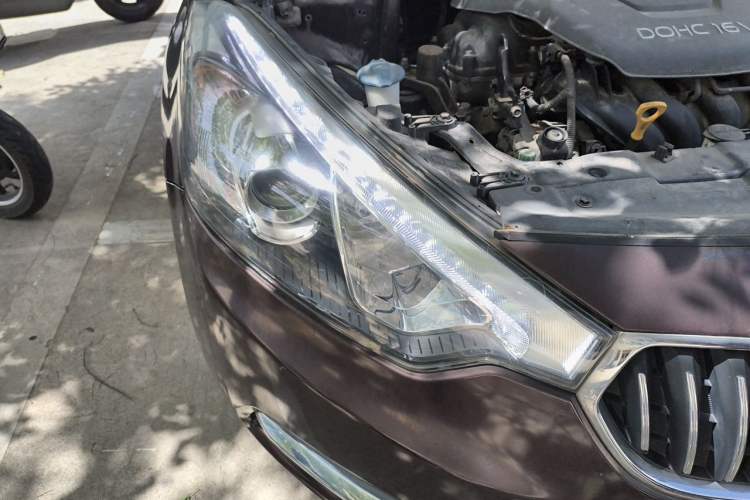 Used Kia K3 2015 1.6L Manual GLS Right Front Headlight