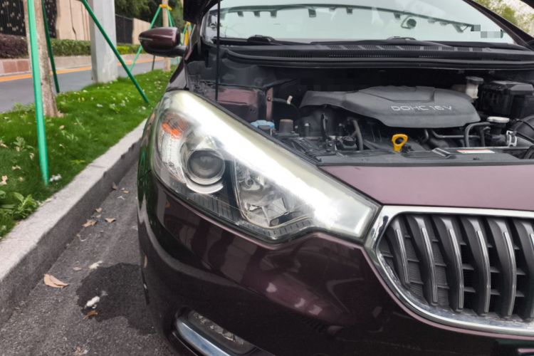 Used Kia K3 2015 1.6L Manual GLS Right Front Headlight