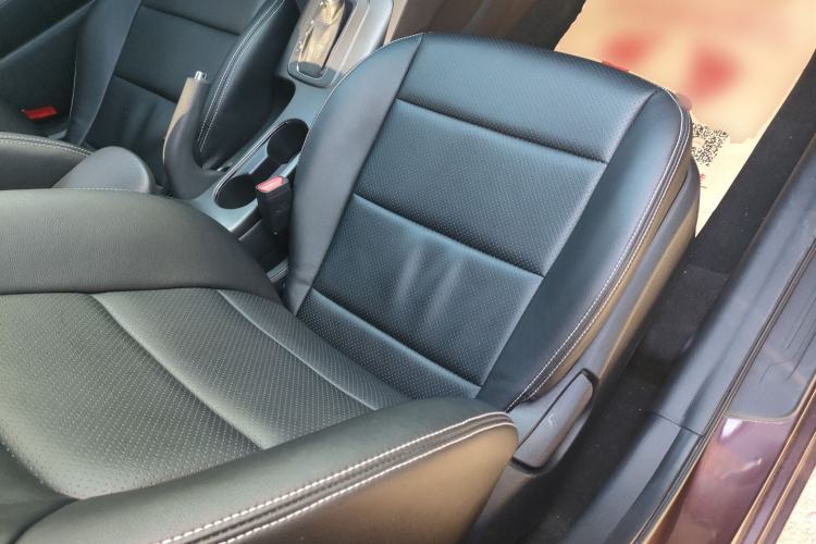 Used Kia K3 2015 1.6L Automatic GLS Right Front Seat