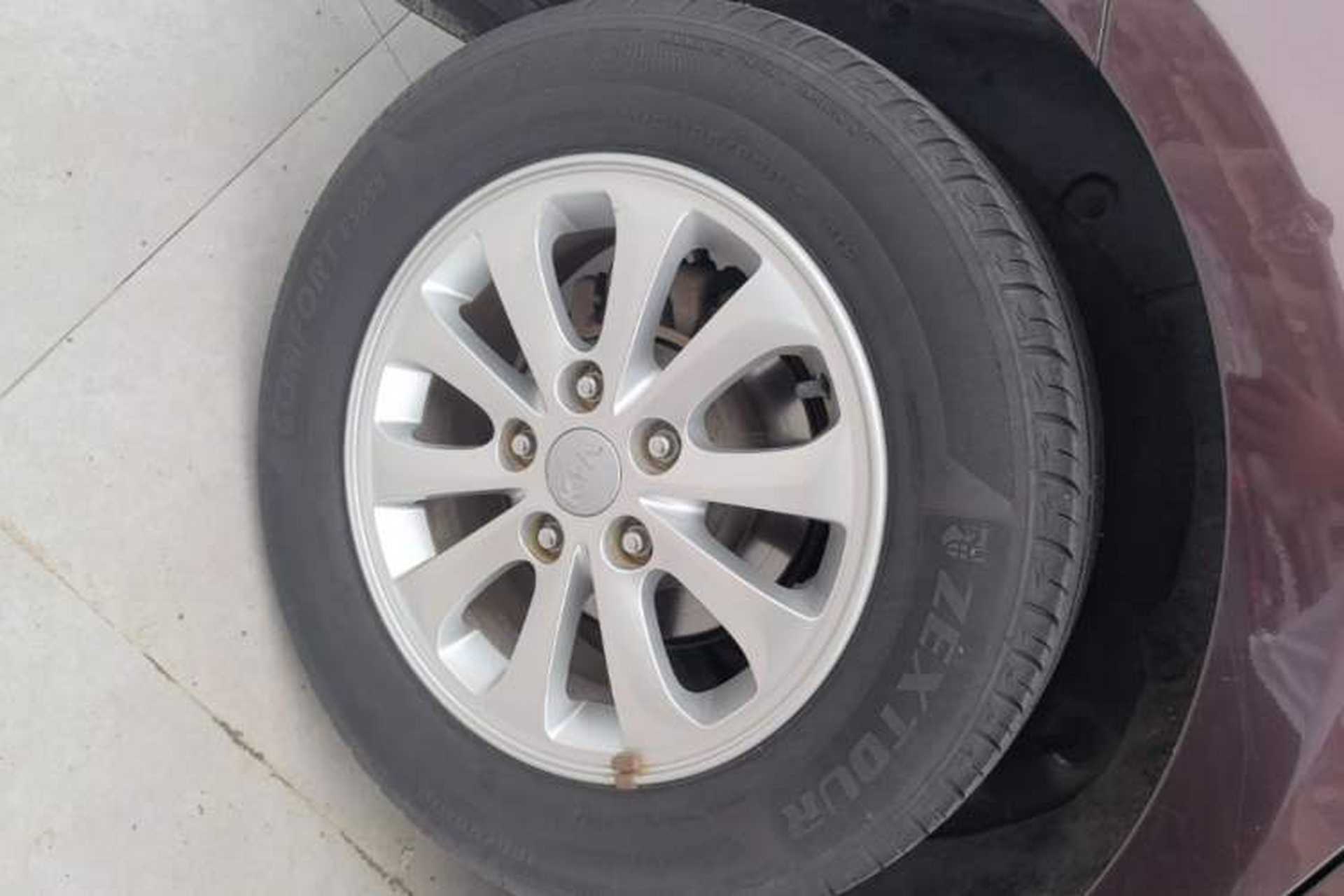 Used Kia K3 2015 1.6L Manual GL Right Rear Wheel Hub